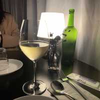 우아하게 와인 한잔🥰 고급지고 이쁜 안주들! 스월링 라운지🥂