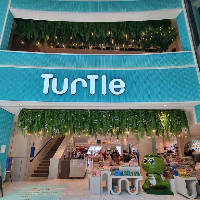Turtle at Jewel Changi Airport