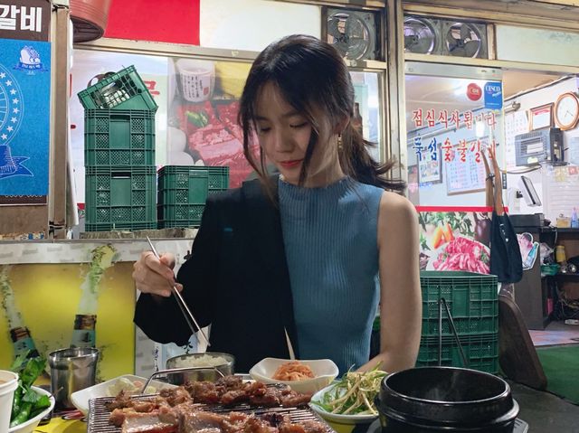 봄이라서 가능한 성수갈비골목 야외테이블 
