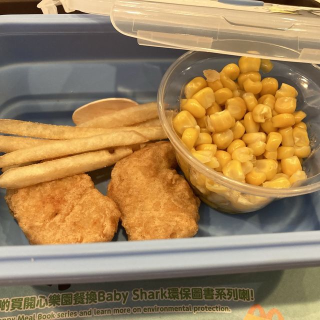 《全港首間設有室內兒童樂園區的Baby Shark主題麥當勞餐廳》