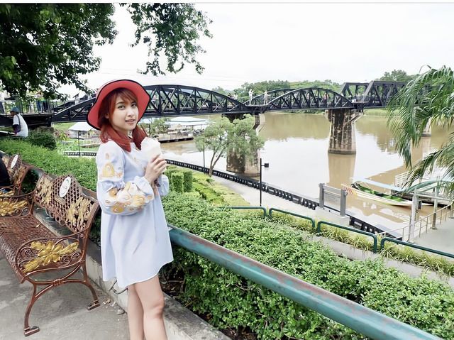 ไปไหนไปกาญ 