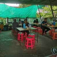 ร้านอาหารตามสั่งยายกบ​ กระสัง
