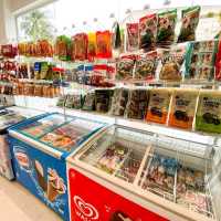 Japanese convenience store @ Familymart 🍜