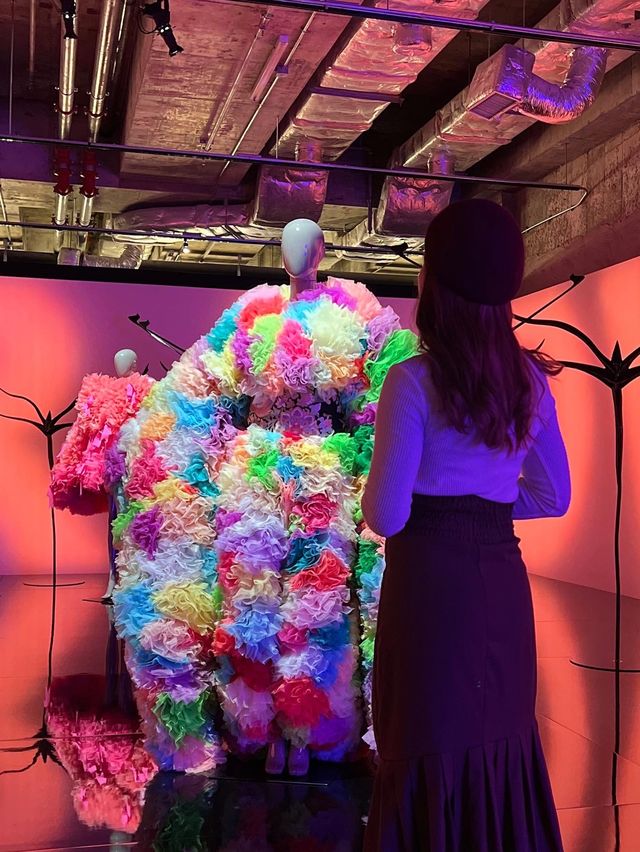 跨時代傳奇時裝展覽👗 跨時代傳奇時裝展覽👗