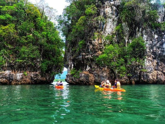 พายเรือคายัค อ่าวท่าเลน​ กระบี่