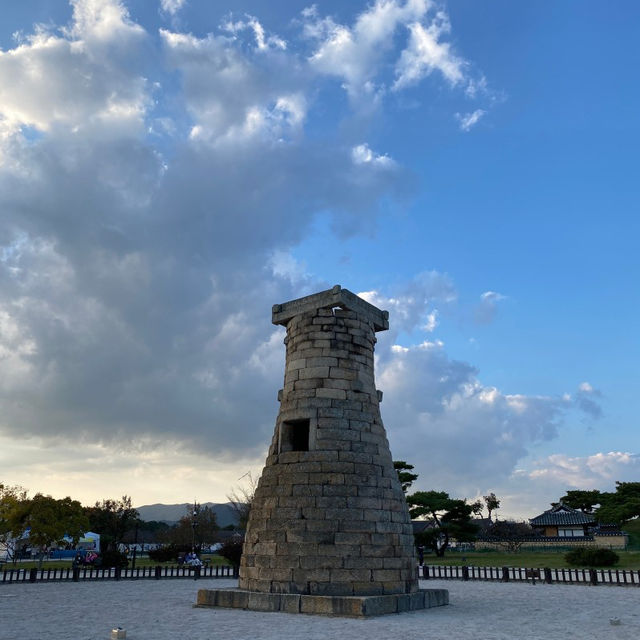 경주여행, 낮과 밤이 다른 첨성대