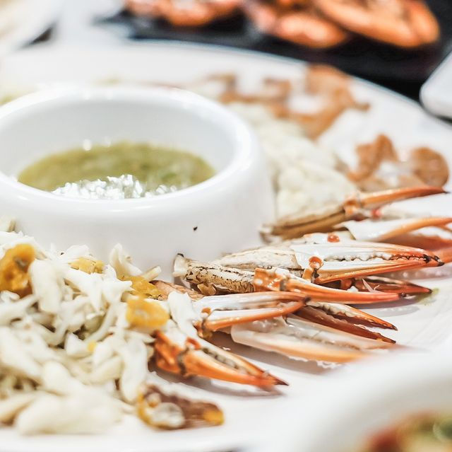 กินปูแบบฟินๆ แถมไม่ต้องแกะเอง🦀