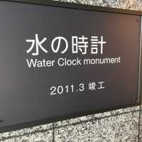 大阪駅　水の時計