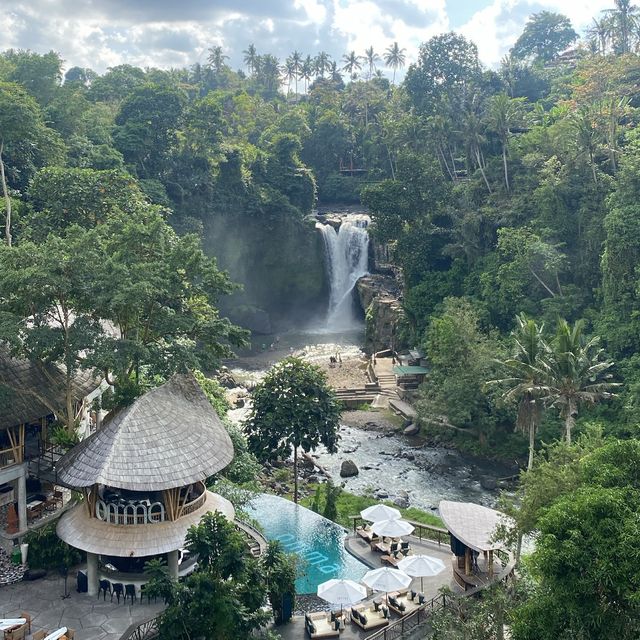 Breathtaking Tegenungan Waterfall