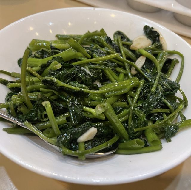 뭄바이에서 가장 유명한 중국식당 “Ling’s Pavilion”