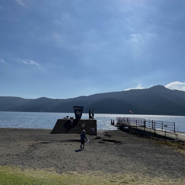 【箱根】箱根園ステージから見える芦ノ湖