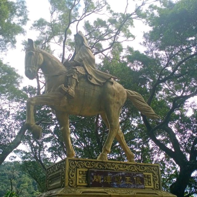內湖碧山巖
