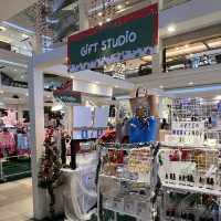 Xmas Decorations & flea market @ city sq 