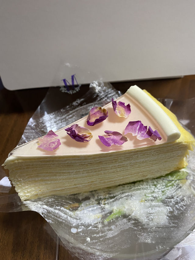 Lovely Rose Mille Cake in Lady M i’m lovein(;