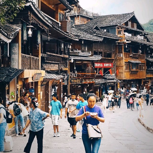 Get lost wandering in Xijiang ❤️