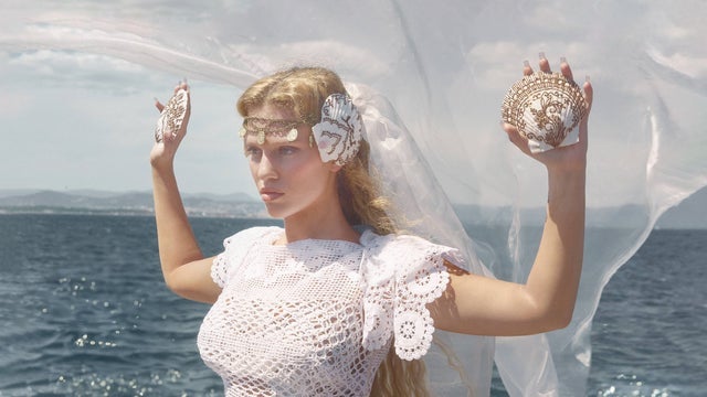 ELYANNA: WOLEDTO TOUR 2024 (Chicago) | Riviera Theatre