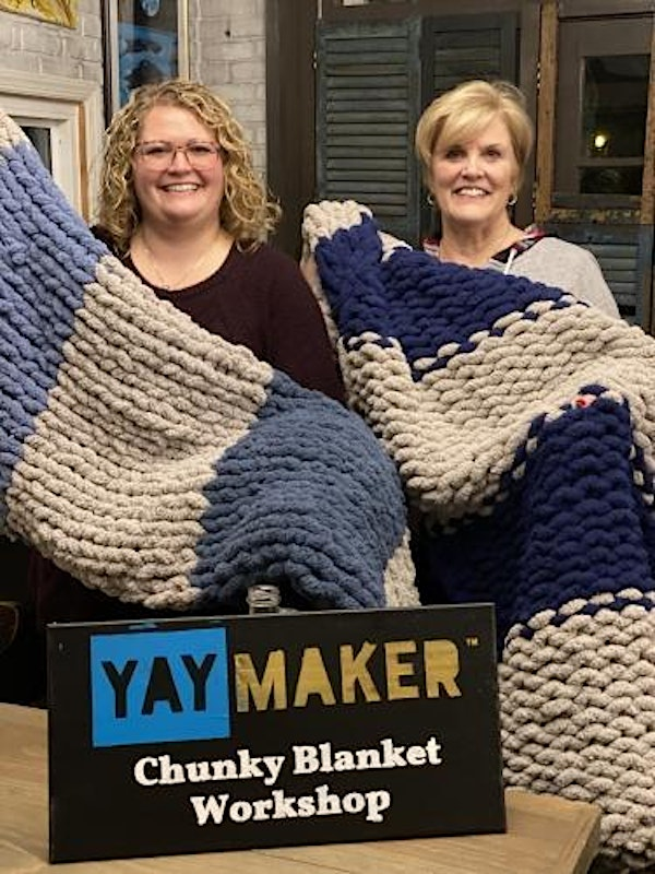 3 Brewers Kanata SUNDAYS Chunky Blankets | 3 Brewers - Kanata Centrum