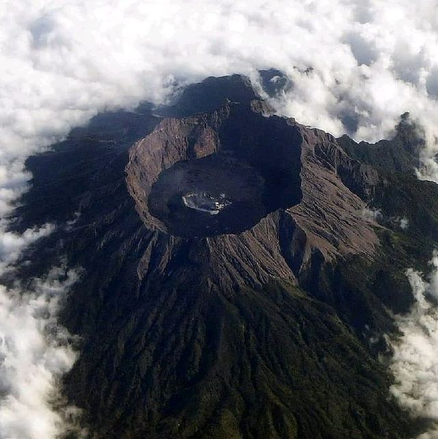 RAUNG MOUNTAIN : BONDOWOSO