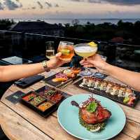 ABOVE ELEVEN BAR & RESTAURANT - BALI