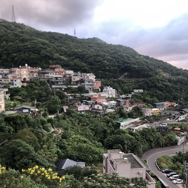 【台灣九份 野事草店】品茶感受山靈之氣 ｜觀賞落日｜洗滌心靈之旅