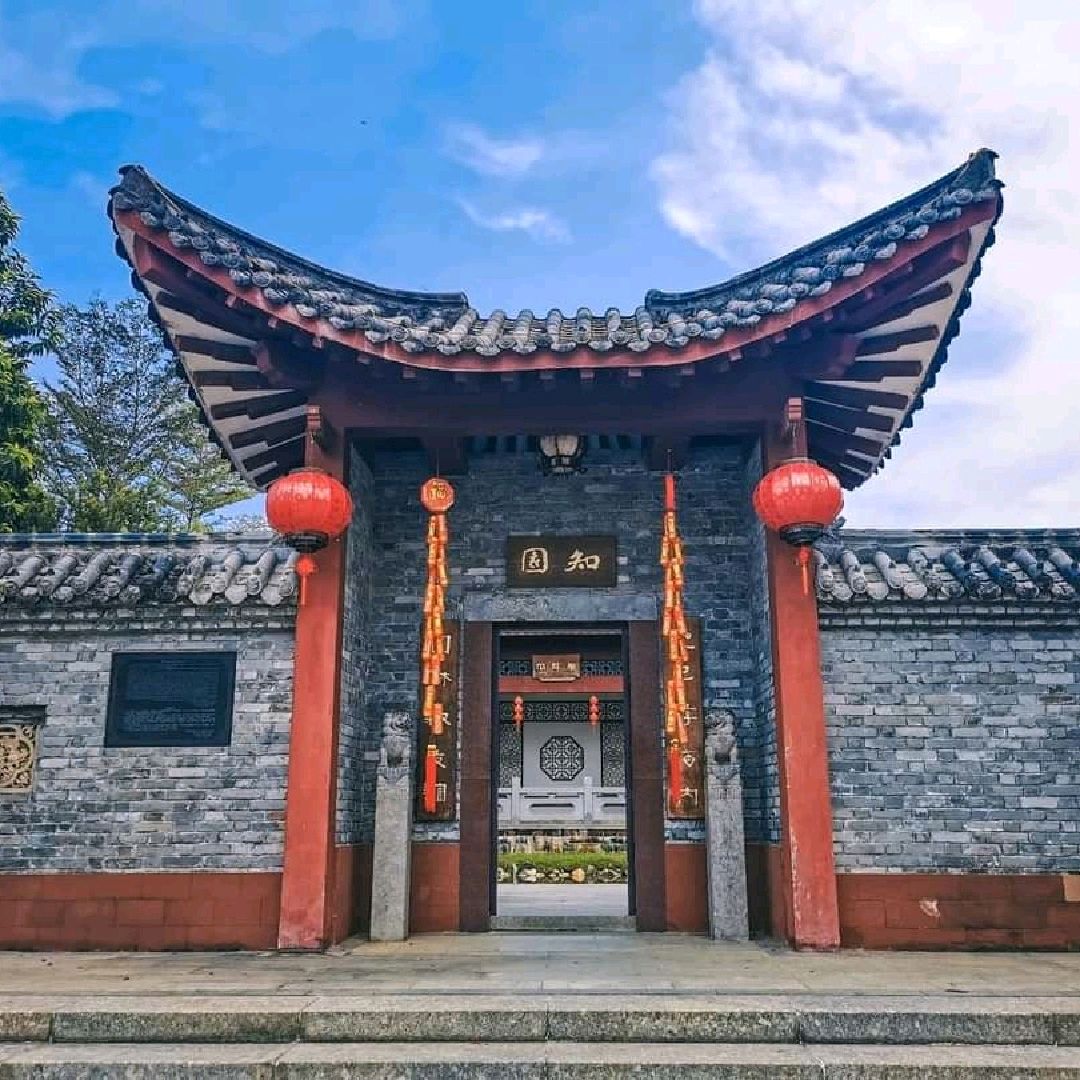 中國宫廷式園林 馬來西亞布城 Trip Com 布城trip Moments 貼文