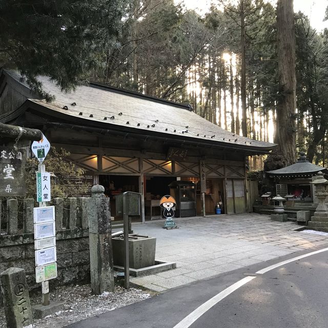 日本的三大靈場之一 – 高野山