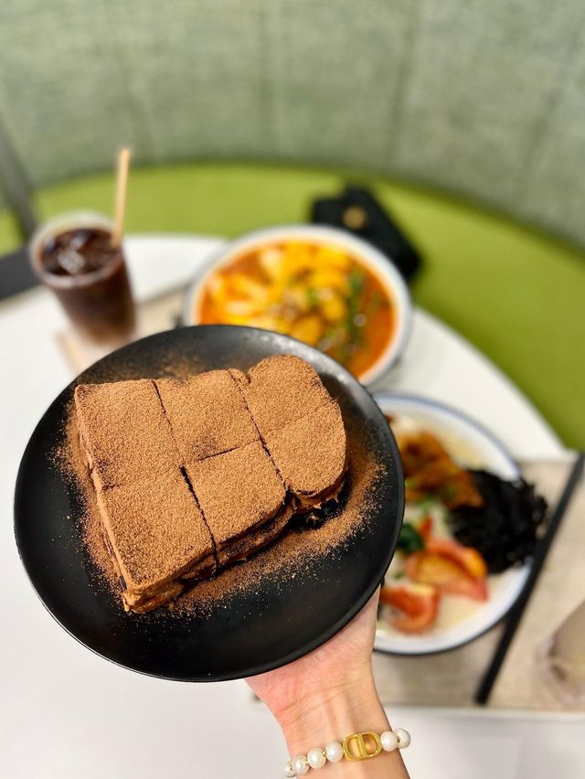 銅鑼灣一間快捷好吃 星馬菜式之選😋🥢