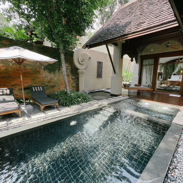 Four Season Resort - ที่พักสุดหรูท่ามกลางความสงบ