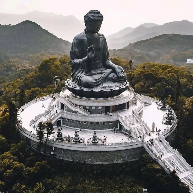 TIAN TAN BUDDHA
