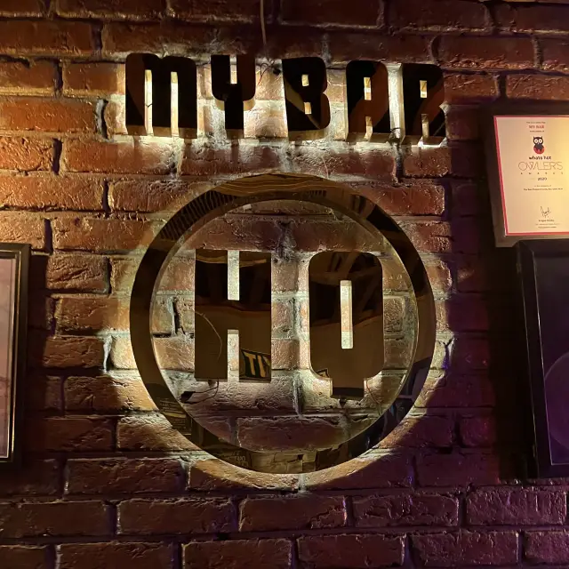 Chill and have a drink @ My Bar HQ