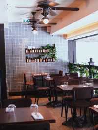"尖東美食里Alfresco Lane"