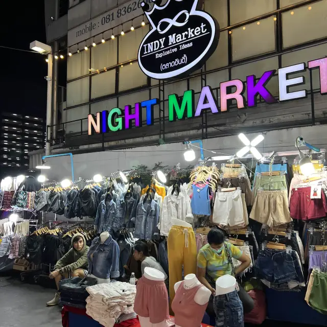 Indy night market - perfect for apparels 