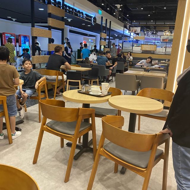 Coffeebean cafe, Kallang Wave Mall