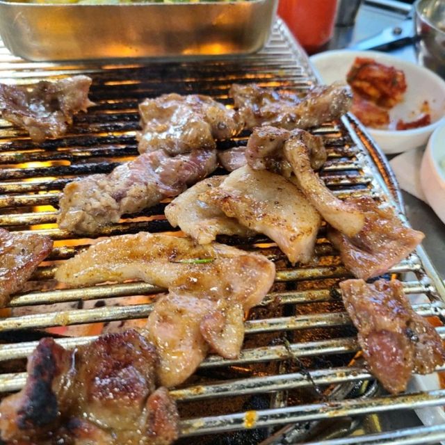 제주 연동 맛집)신대장군집 - 삼무공원근처 돼지부속구이 전문점