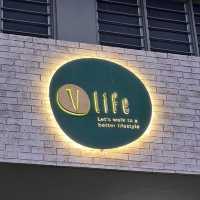 V Life Cafe