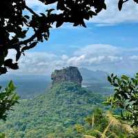 sigiriya the ancient rock fortress 