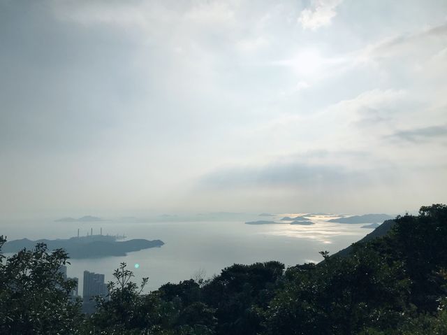 🤩高踞臨下俯瞰南丫島及藍巴勒海峽🌇🌆