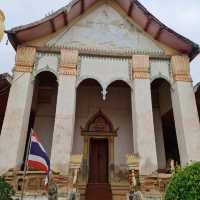 วัดพระแท่นบ้านแดงอ.พิบูลย์รักษ์ สงบสวยงามศักดิสิทธ