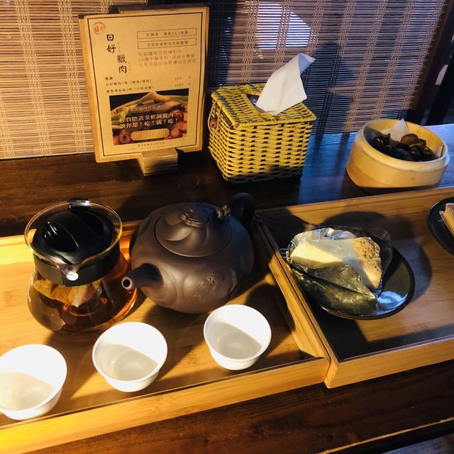 走進迪化街💯 日好。日日過好日 🏮日好食堂