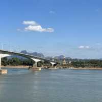 สะพานมิตรภาพไทย-ลาว แห่งที่ 3 นครพนม