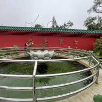 香港著名景點「寶蓮寺」