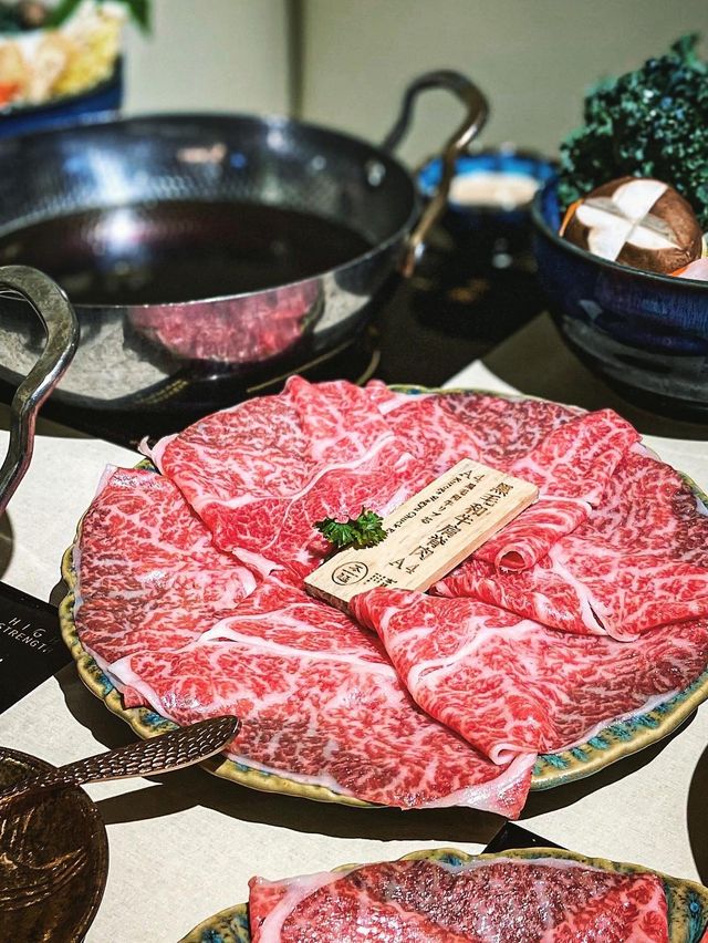 本延鍋物｜關東風壽喜燒涮涮鍋午市套餐🥩嘆日本頂級「和王」黑毛和牛