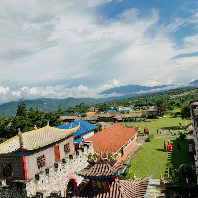 Autumn’s colours in  Santichon Village