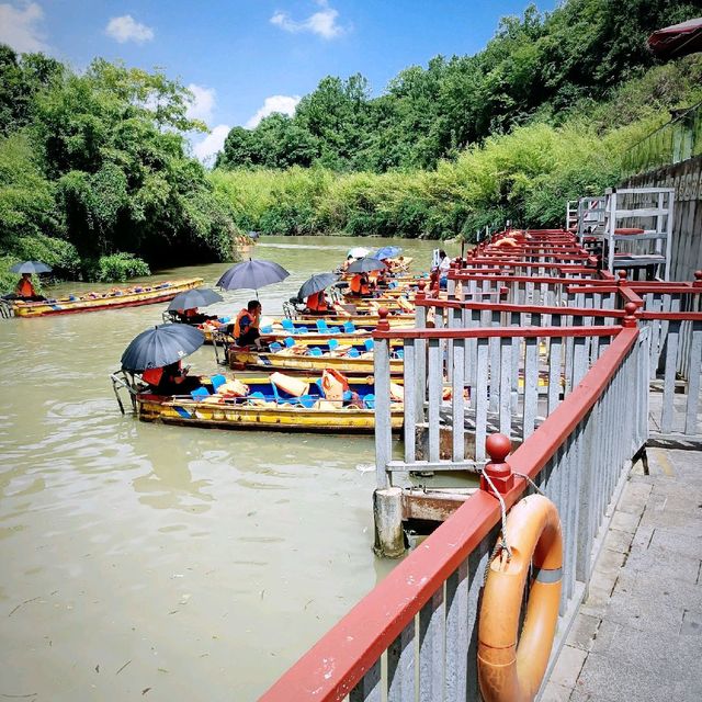 Yinhe palace 🚤🚤🚤