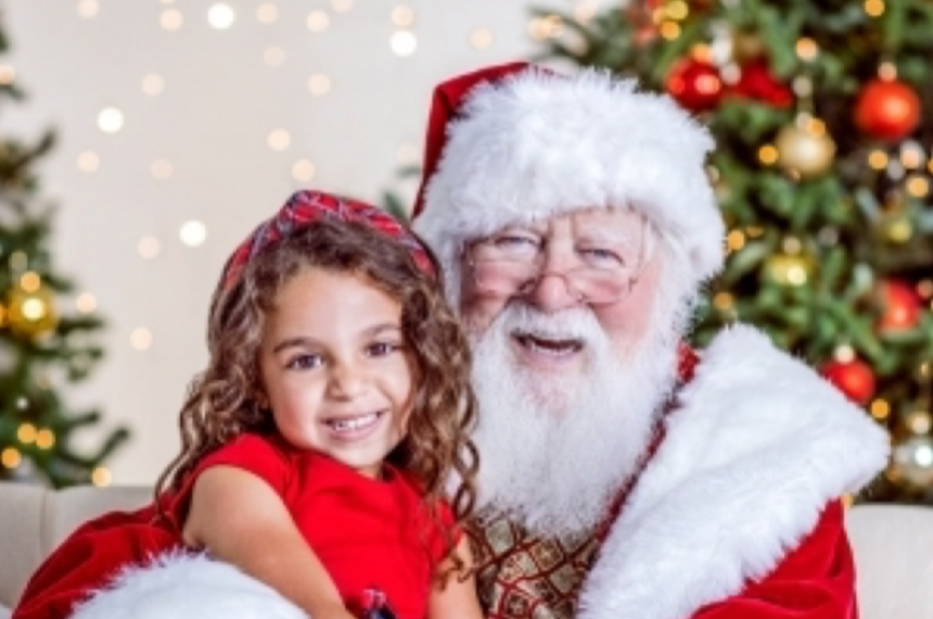 Santa Photo Experience | The Galleria