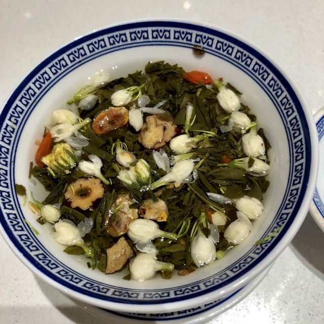 深圳祿鼎記必食酸菜魚