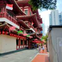 Buddha Tooth Relic Temple (Singapore)