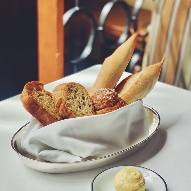 尖沙咀凱悅酒店Hugo’s午餐