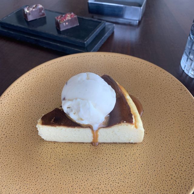 Bull and Bear อาหารอร่อย วิวเมืองสวยๆ