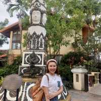 เป็นสถานที่เล่อค่ามากที่หนึ่งในอัมพวา